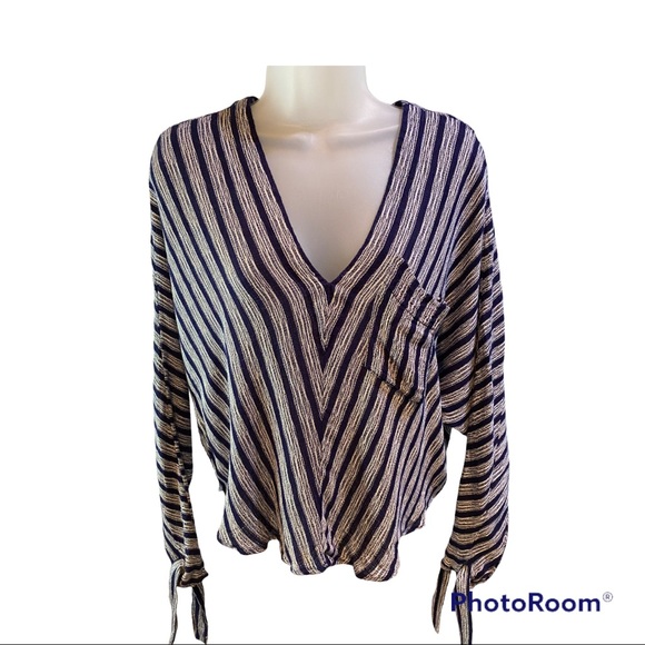 Free People Top Morning OB642024 Navy White Stripe Rayon XS - Picture 3 of 12